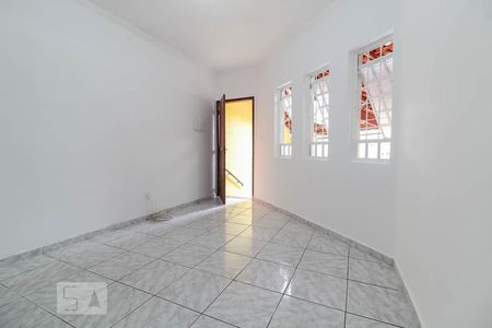 Sala de casa à venda com 3 quartos, 100m² em Vila Taquari, São Paulo
