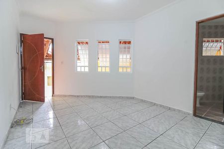 Sala de casa à venda com 3 quartos, 100m² em Vila Taquari, São Paulo