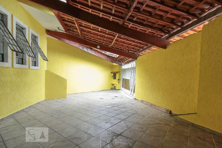 Casa à venda com 100m², 3 quartos e 4 vagasGaragem