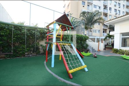 Apartamento à venda com 49m², 2 quartos e sem vagaÁrea Comum Parquinho