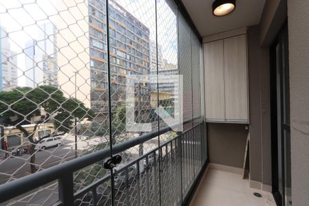 Studio à venda com 26m², 1 quarto e sem vagaVaranda envidraçada
