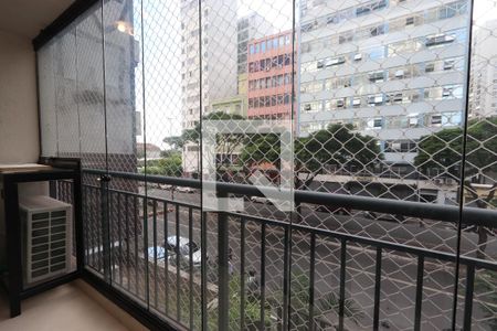 Varanda envidraçada de kitnet/studio à venda com 1 quarto, 26m² em Centro Histórico de São Paulo, São Paulo