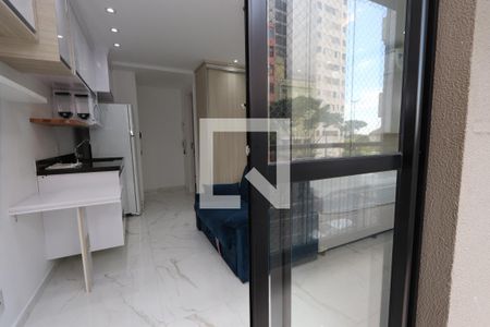 Studio à venda com 26m², 1 quarto e sem vagaVaranda envidraçada