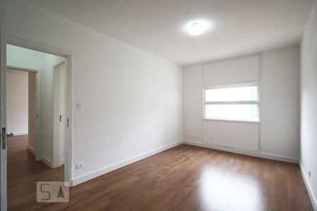 Quarto 1  de apartamento à venda com 2 quartos, 82m² em Itaim Bibi, São Paulo