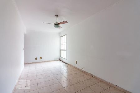 Sala de apartamento para alugar com 3 quartos, 75m² em Piratininga, Osasco