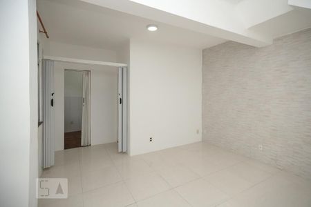 Quarto 1 de casa para alugar com 2 quartos, 70m² em Engenho de Dentro, Rio de Janeiro