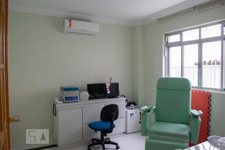 QUARTO 1 de casa à venda com 8 quartos, 300m² em Jardim São Paulo(zona Norte), São Paulo