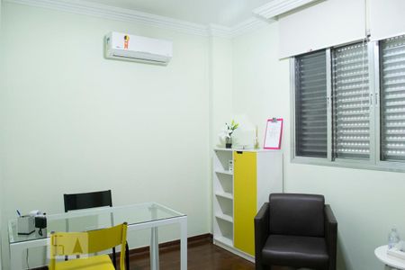 Casa à venda com 300m², 8 quartos e 6 vagasQUARTO 7