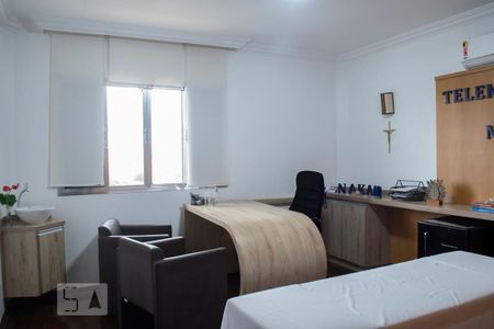 Casa à venda com 300m², 8 quartos e 6 vagasQUARTO 5