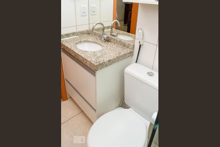 Apartamento para alugar com 52m², 2 quartos e 1 vagaBanheiro Social