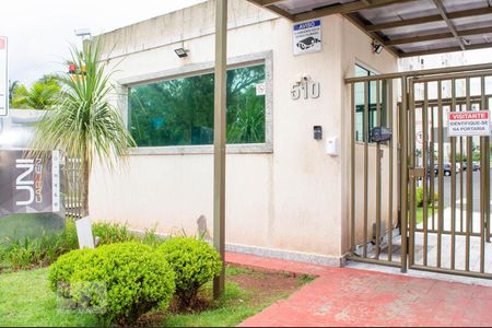 Apartamento para alugar com 52m², 2 quartos e 1 vagaFachada e portaria