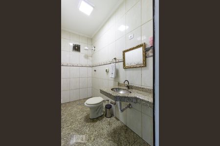 Lavabo de casa à venda com 4 quartos, 240m² em Vila Gustavo, São Paulo