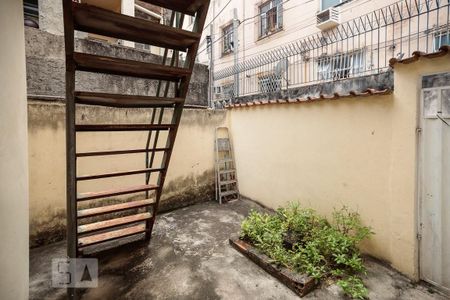Casa à venda com 110m², 2 quartos e sem vaga´Quintal
