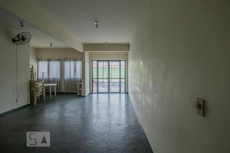 Apartamento para alugar com 62m², 2 quartos e 1 vagaÁrea Comum - Salão de Festas