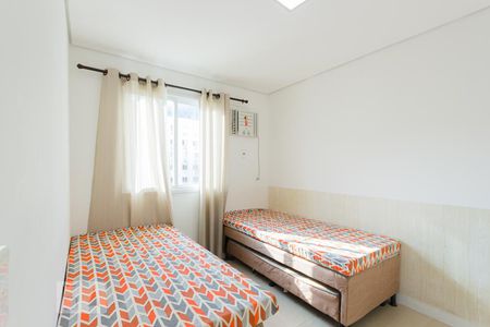 Quarto 1 de apartamento para alugar com 2 quartos, 65m² em Jacarepaguá, Rio de Janeiro