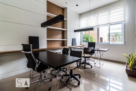 Apartamento à venda com 45m², 1 quarto e 1 vagaSala de Reunião