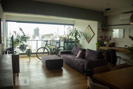 Sala de apartamento à venda com 1 quarto, 73m² em Cerqueira César, São Paulo