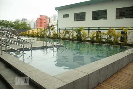 Apartamento à venda com 73m², 1 quarto e 1 vagaÁrea comum - Piscina