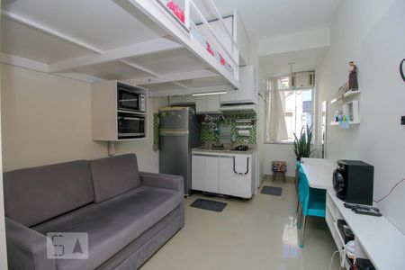 Quarto de kitnet/studio à venda com 1 quarto, 18m² em Santa Teresa, Rio de Janeiro