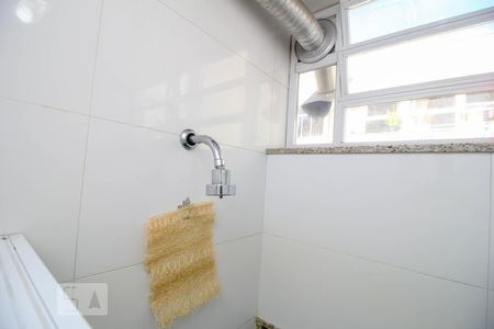 Studio à venda com 18m², 1 quarto e sem vagaChuveiro