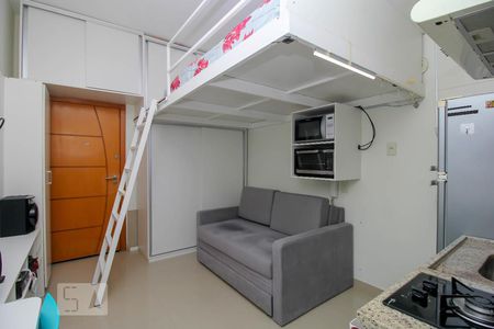 Quarto de kitnet/studio à venda com 1 quarto, 18m² em Santa Teresa, Rio de Janeiro