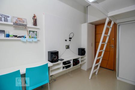 Quarto de kitnet/studio à venda com 1 quarto, 18m² em Santa Teresa, Rio de Janeiro