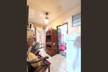 Casa à venda com 190m², 2 quartos e 3 vagasHall