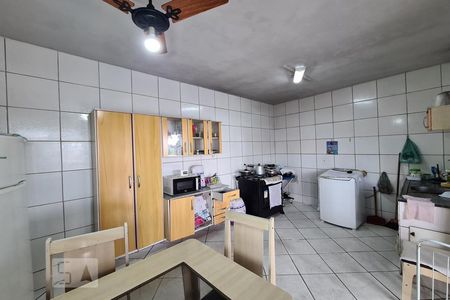 Casa à venda com 190m², 2 quartos e 3 vagasCozinha