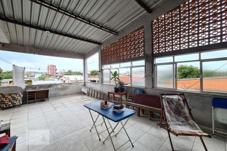 Casa à venda com 190m², 2 quartos e 3 vagasTerraço