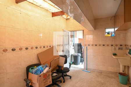 Casa à venda com 150m², 3 quartos e 2 vagasÁrea de Serviço