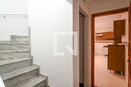 Escada de casa à venda com 3 quartos, 150m² em Vila Natalia, São Paulo