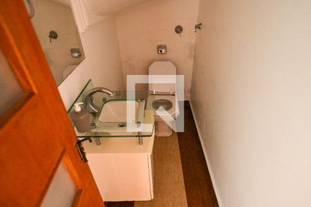 Casa à venda com 150m², 3 quartos e 2 vagasLavabo