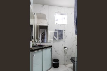 Casa à venda com 227m², 3 quartos e 10 vagasBanheiro Social