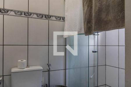 Casa à venda com 227m², 3 quartos e 10 vagasBanheiro da Suíte 2