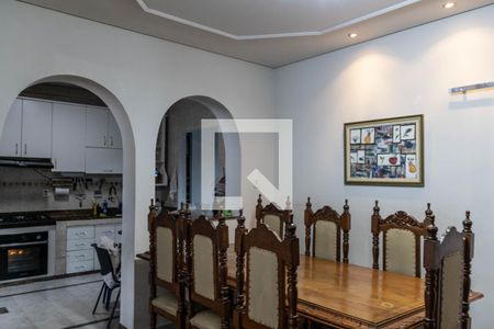 Casa à venda com 227m², 3 quartos e 10 vagasCopa