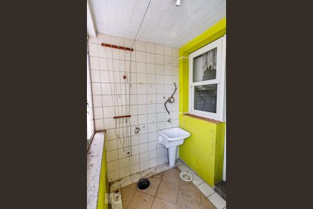 Apartamento à venda com 86m², 2 quartos e 1 vaga Apartamento à venda com 86m², 2 quartos e 1 vagaÁrea de Serviço