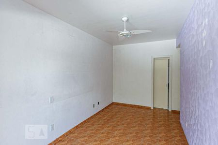 Apartamento à venda com 86m², 2 quartos e 1 vaga Apartamento à venda com 86m², 2 quartos e 1 vagaQuarto 2 - Suíte