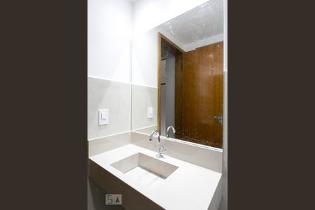 Banheiro de apartamento para alugar com 1 quarto, 36m² em Vila Mariana, São Paulo