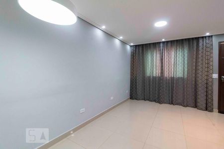 Sala de casa de condomínio para alugar com 2 quartos, 64m² em Vila Jacuí, São Paulo