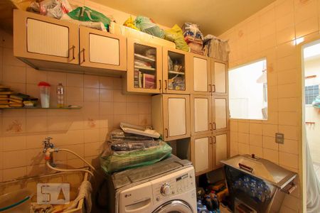 Casa à venda com 180m², 2 quartos e 4 vagasArea de Serviço