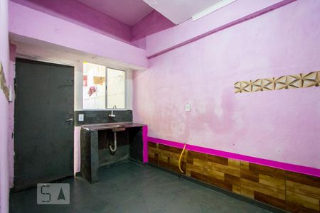Quarto/Cozinha de apartamento para alugar com 1 quarto, 17m² em Vila Bela Vista, Santo André