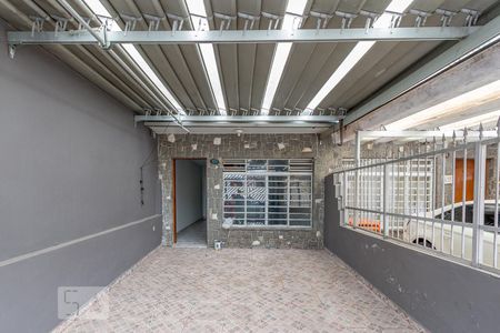 Casa à venda com 120m², 5 quartos e 1 vaga Casa à venda com 120m², 5 quartos e 1 vagaGaragem