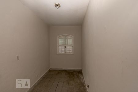 Casa à venda com 120m², 5 quartos e 1 vaga Casa à venda com 120m², 5 quartos e 1 vagaEdícula 1 - Quarto