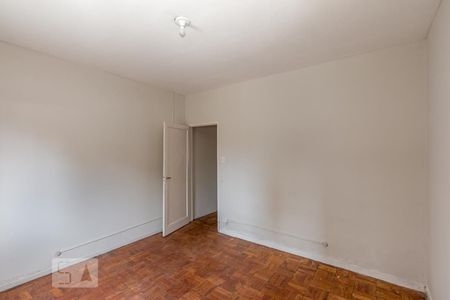 Casa à venda com 120m², 5 quartos e 1 vaga Casa à venda com 120m², 5 quartos e 1 vagaQuarto 2