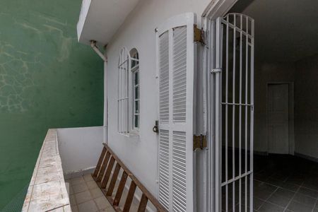 Casa à venda com 120m², 5 quartos e 1 vaga Casa à venda com 120m², 5 quartos e 1 vagaEdícula 2 - Varanda