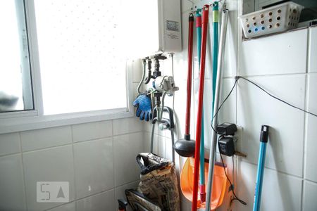 Área de Serviço de apartamento para alugar com 3 quartos, 76m² em Vila Paulo Silas, São Paulo