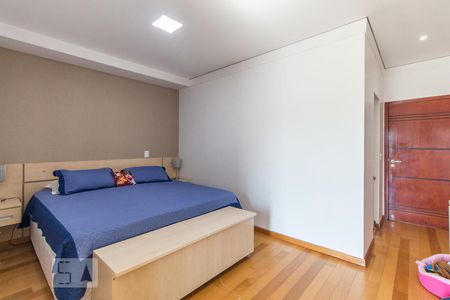 Casa à venda com 550m², 4 quartos e 6 vagasQuarto 4