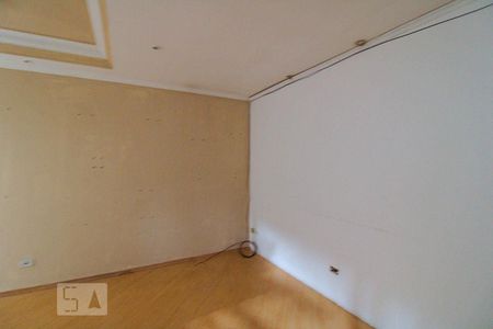 Sala de casa para alugar com 1 quarto, 50m² em Parque Arariba, São Paulo