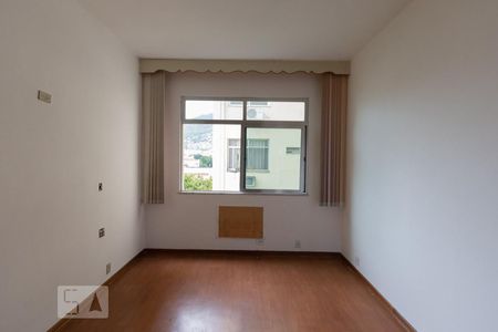 Apartamento à venda com 110m², 3 quartos e 1 vagaQuarto 3