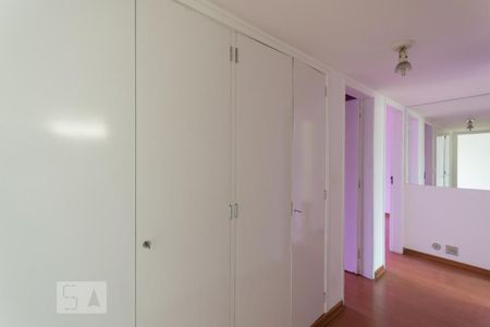 Corredor de apartamento à venda com 3 quartos, 110m² em Tijuca, Rio de Janeiro